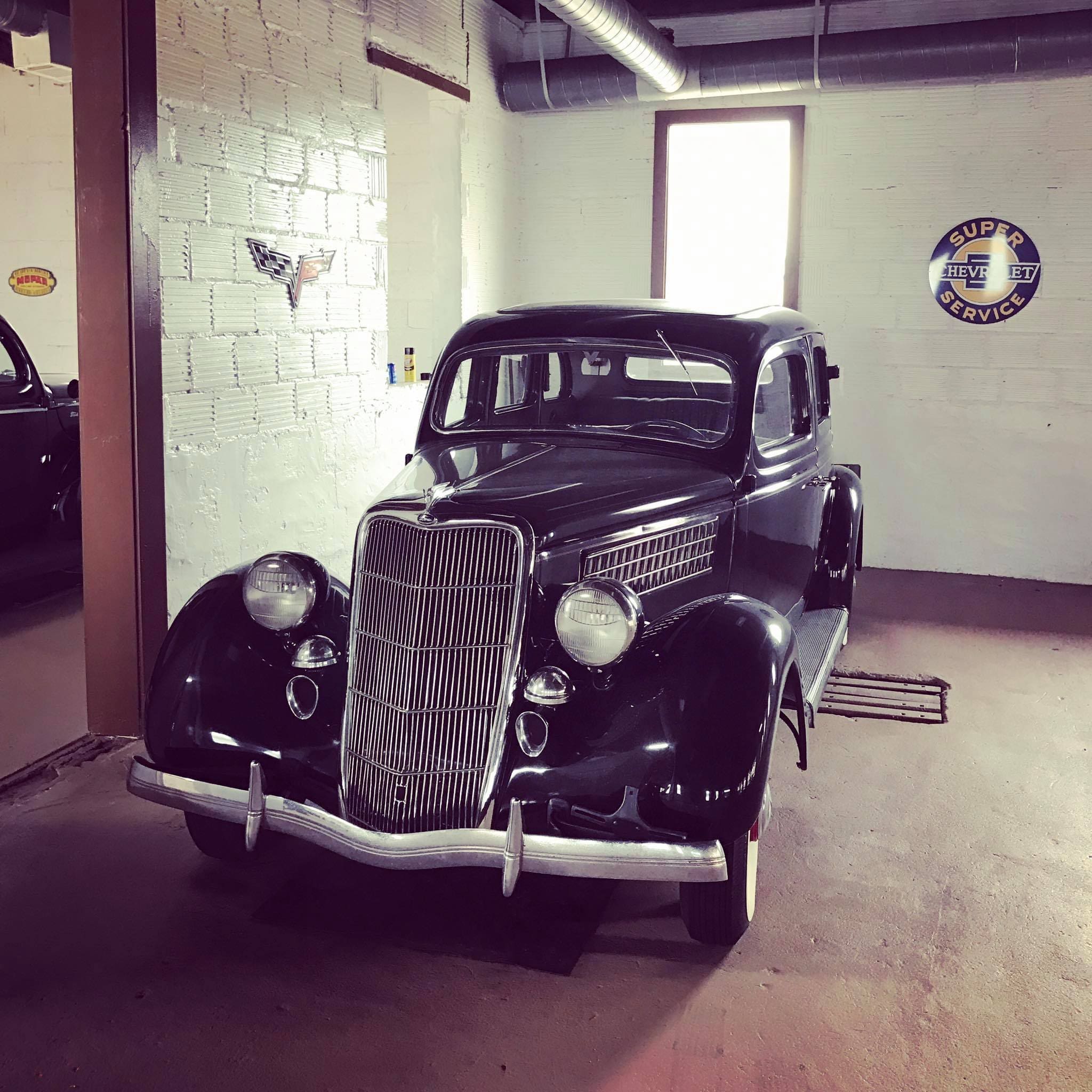 1935 48 Slantback | Miles Through Time